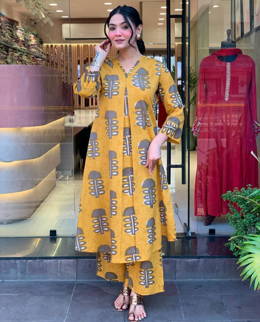 Pure Cotton Kurta Set For Women(Yellow)
